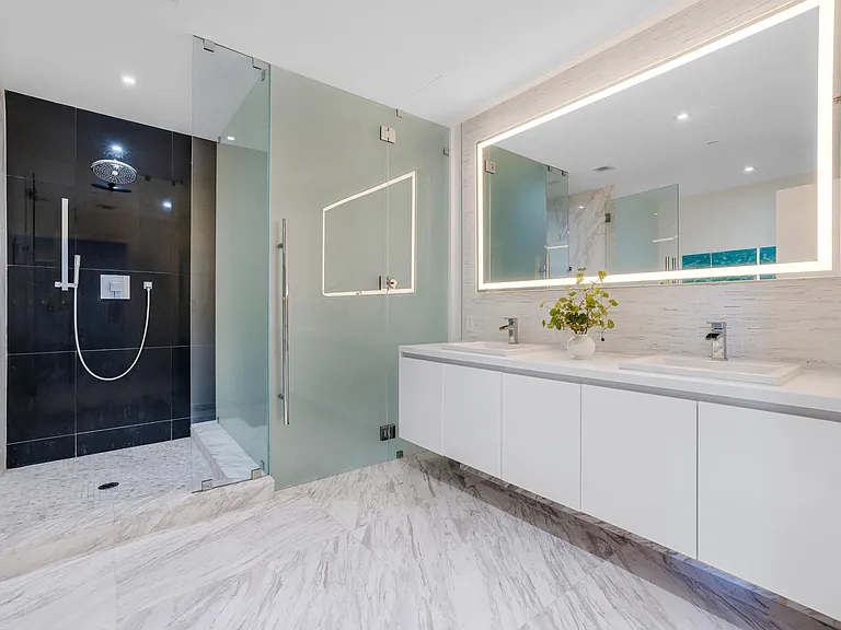 701 N Fort Lauderdale Beach Blvd #406 — Photo 16