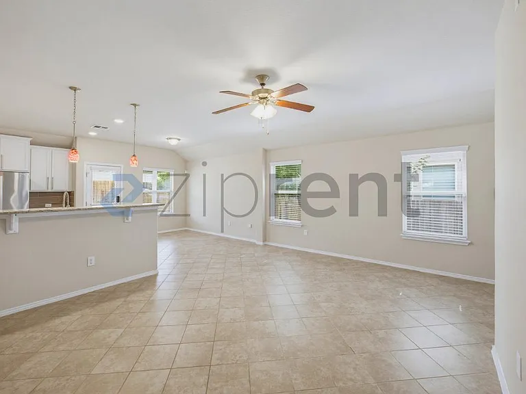 222 Noddy Rd — Photo 8