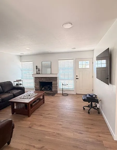 543 American Oaks Ave — Photo 2