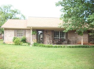 1406 Beaumont Ave, Maryville, TN 37803