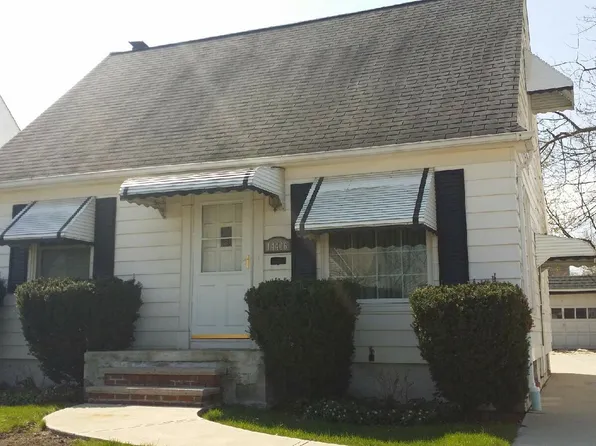 14406 Corridon Ave, Maple Heights, OH 44137