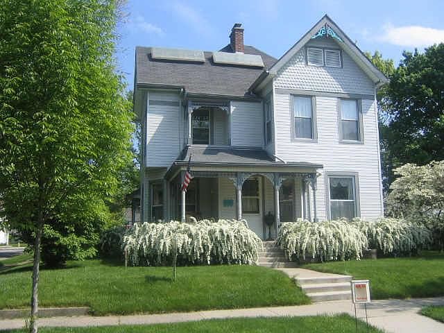1st image of 1408 E Logan St