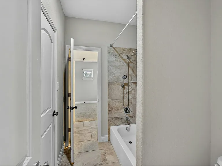 3311 Pleasant Hollow Ln — Photo 13