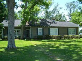 8395 Pevitot Rd, Beaumont, TX 77707