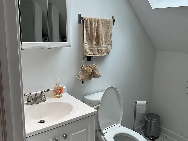 1452 N Greenview Ave #2F — Photo 19