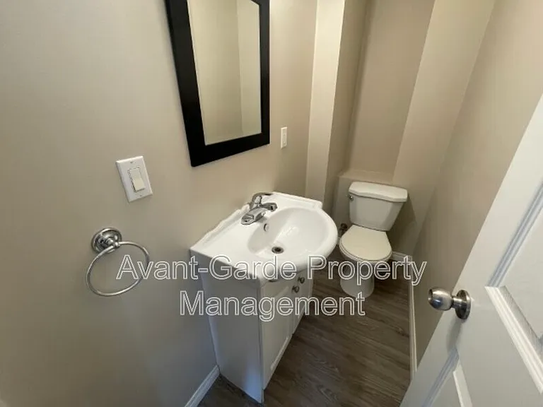 14125 82nd St NW — Photo 9