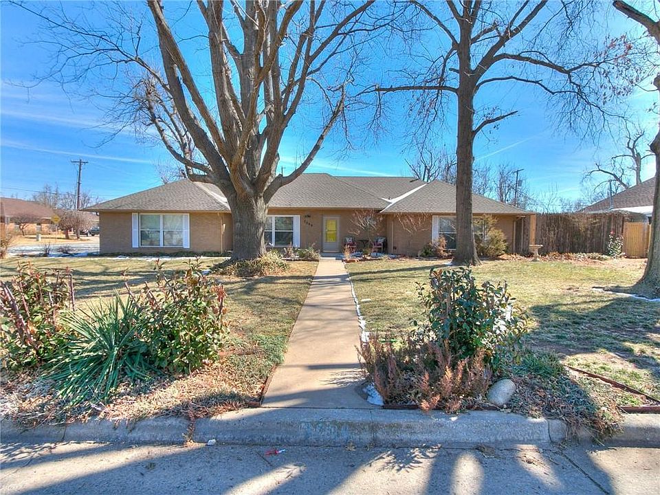 1st image of 3008 N Eagle Ln