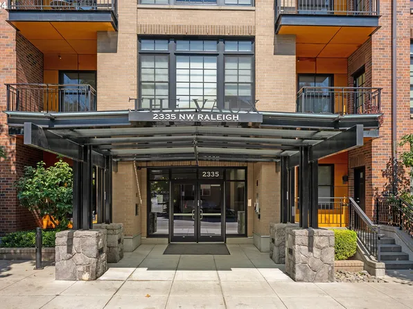 2335 NW Raleigh St Unit 311, Portland, OR 97210