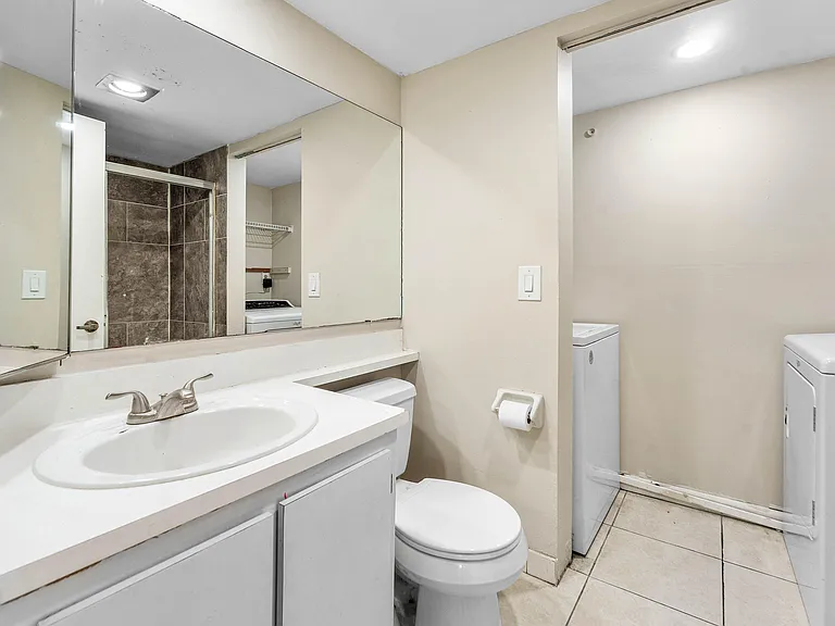 1534 Forest Lakes Cir #D — Photo 12