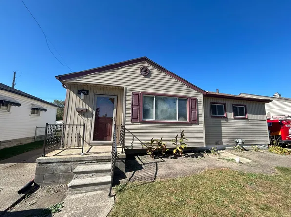 29731 Rosemont St, Roseville, MI 48066