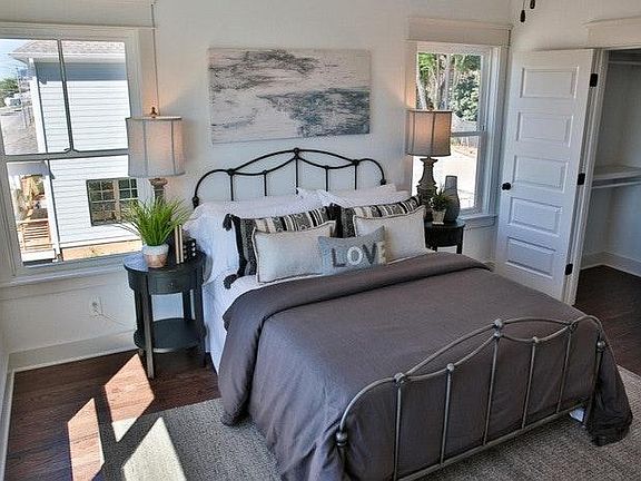 One upstairs bedroom