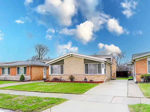 5233 Jarvis Ave, Skokie, IL 60077