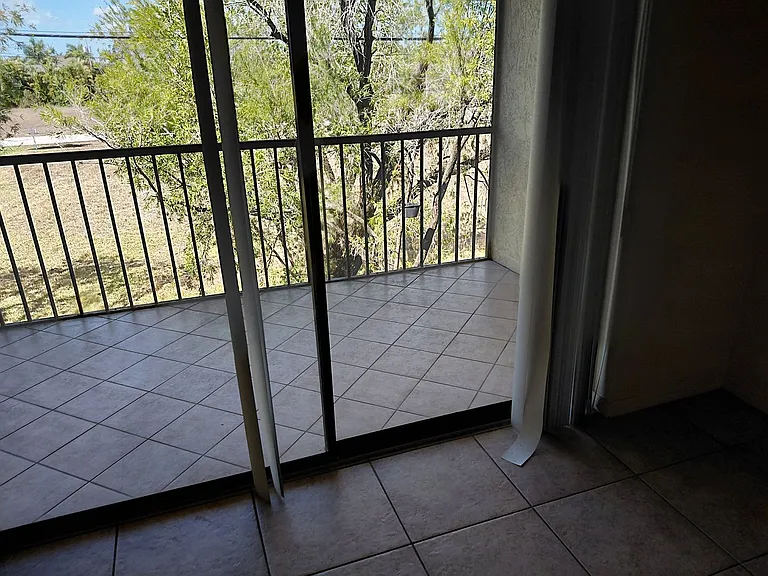 4920 Chiquita Blvd S — Photo 12
