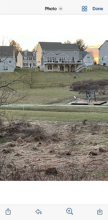 2nd image of 13 Vinebury Ln