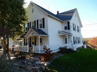 2432 Milwaukee Rd, Clarks Summit, PA 18411