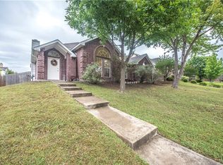 631 Primrose Ln, Rockwall, TX 75032