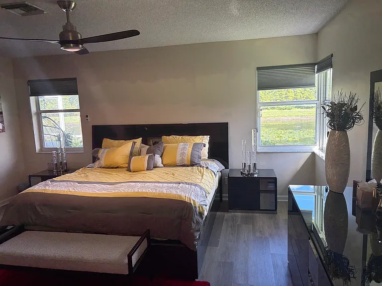 7275 Summer Tree Dr — Photo 19