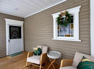 277 Riverside Dr, Factoryville, PA 18419