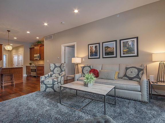 4th image of 793 Bagley Ave SE #10