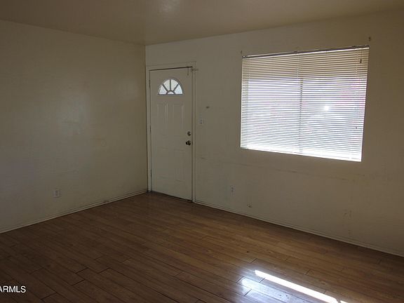 5th image of 2537 W Georgia Ave APT 23