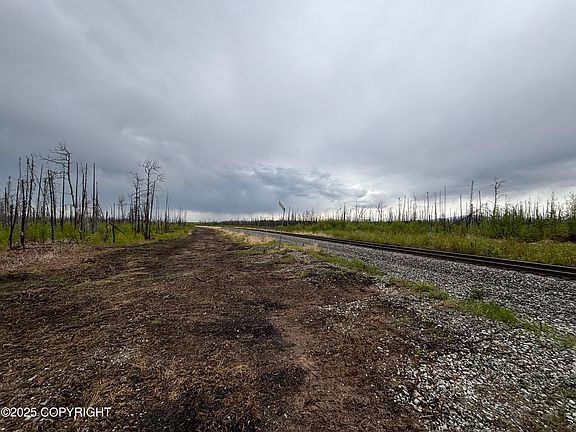 3rd image of D001 Road