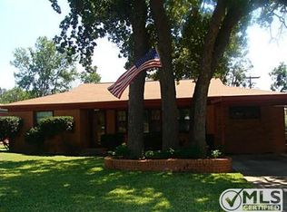 6051 Black Oak Ln, Fort Worth, TX 76114