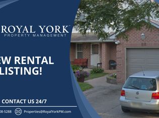 61 Kipling Cres #1, Ajax, ON L1S5A3