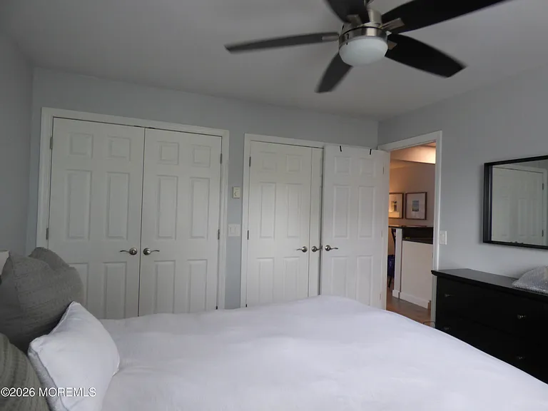 1 Osborne Pl #44-SEA — Photo 10