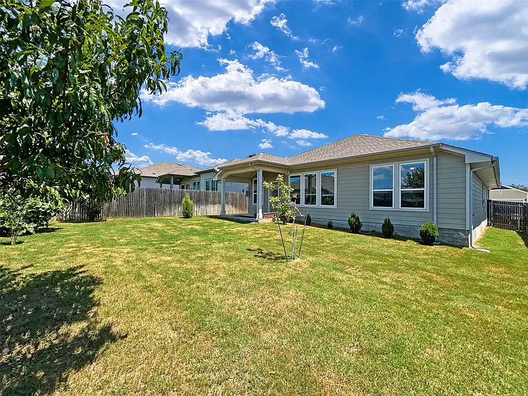 558 Bridgestone Way — Photo 30