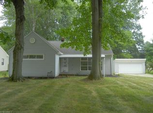5539 Wellesley Ave, North Olmsted, OH 44070