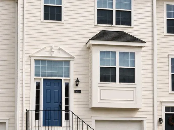 5630 Ashburn Ter, Frederick, MD 21703
