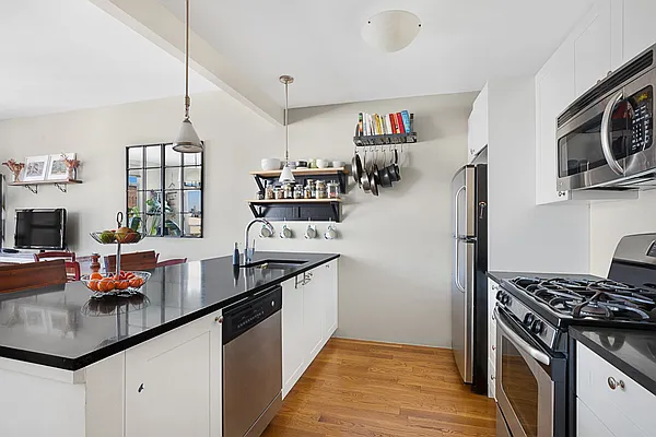 Sold by Compass | media 4