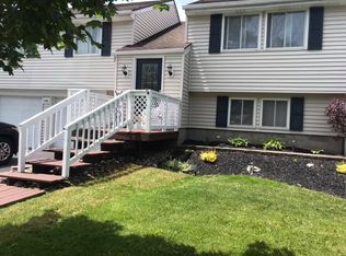 1346 Saybrook Ave, North Tonawanda, NY