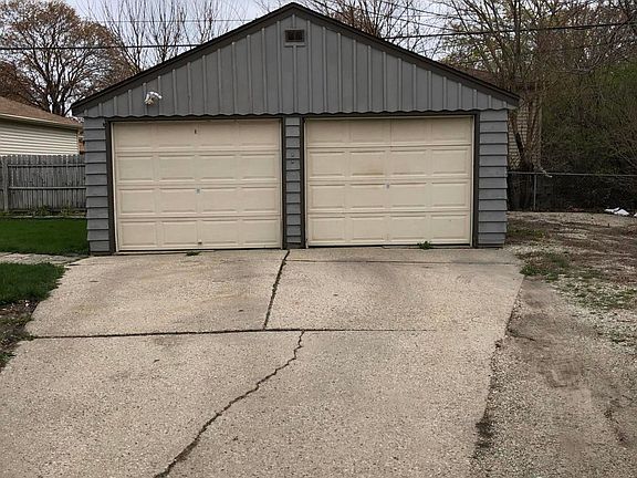2nd image of 3162 S 72nd St #3164