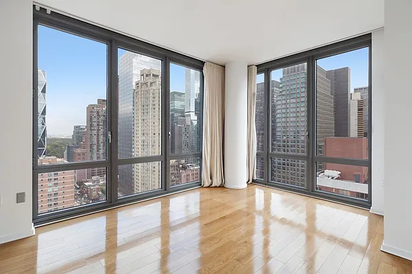 Rented by Nest Seekers International | media 15