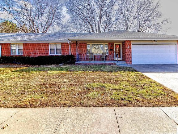 2nd image of 3117 Briarwood Ave