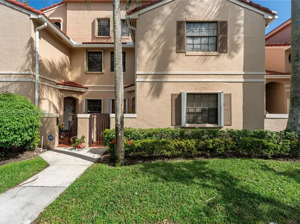 501 SW 158th Ter APT 102, Pembroke Pines, FL 33027