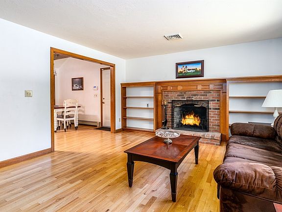 2nd image of 18 Goat Field Ln