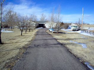 6908 Ridge Rd, Cheyenne, WY 82009