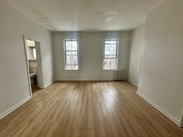 87 Terrace Avenue image 5 of 15