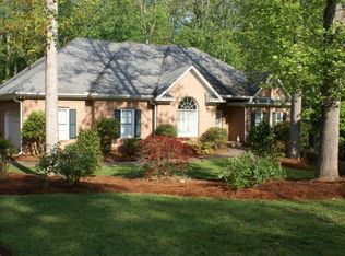 5025 Hamptons Club Dr, Alpharetta, GA 30004