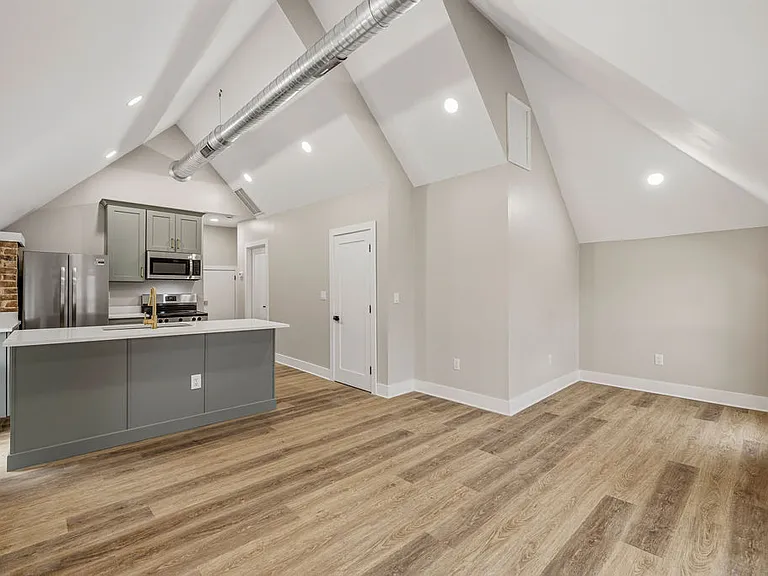 428 Normal Ave #2 — Photo 6