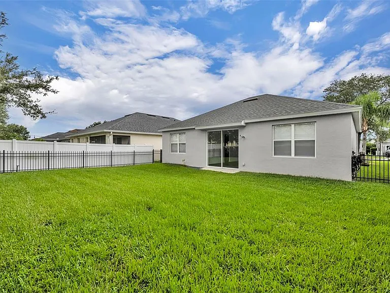 2628 Balforn Tower Way — Photo 30