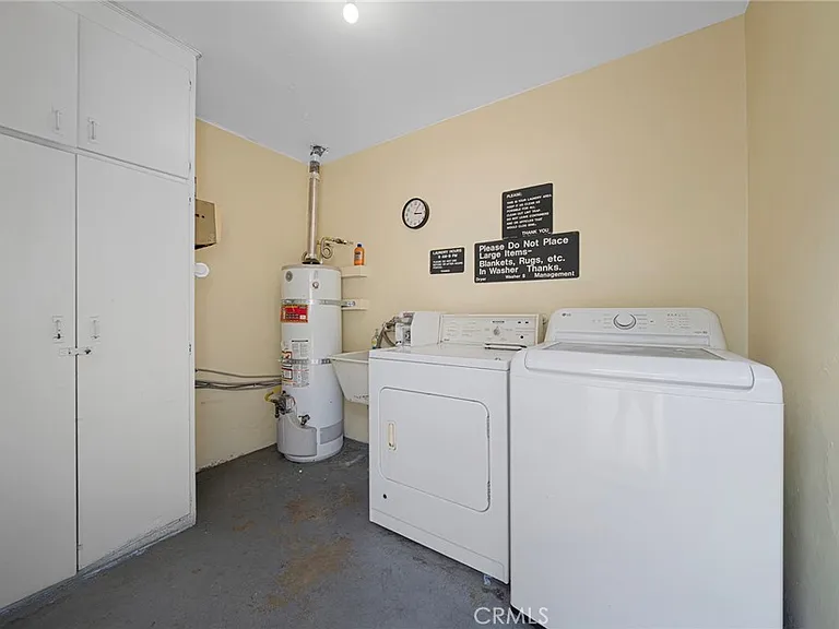 9050 Huntington Dr — Photo 18