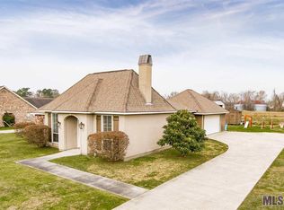 8811 Bmg Dr, Maringouin, LA 70757