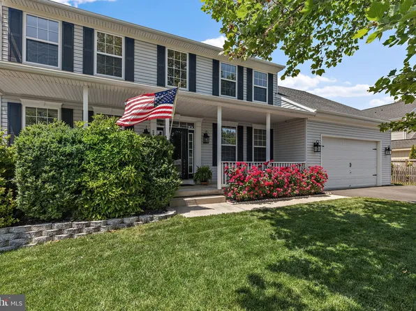 2964 Halston Dr, Manchester, MD 21102