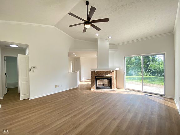 3rd image of 7703 Park North Lake Dr