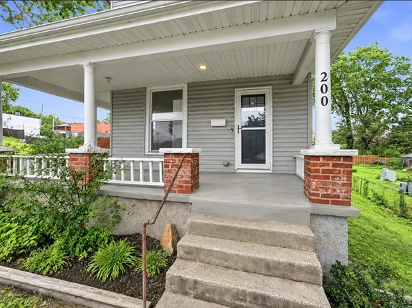 200 N 16th St, Kansas City, KS 66102
