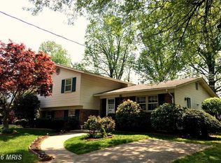 3127 Fair Woods Pkwy, Fairfax, VA 22030
