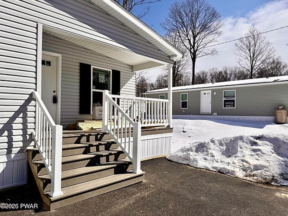 2nd image of 102 Middle Rd